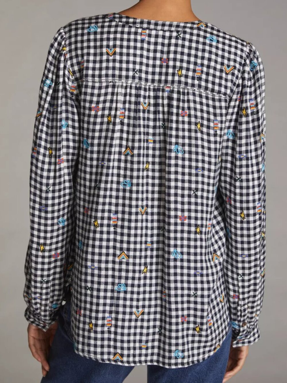 NWT Anthropologie Pilcro Embroidered Gingham Buttondown - Size M - Picture 3 of 3